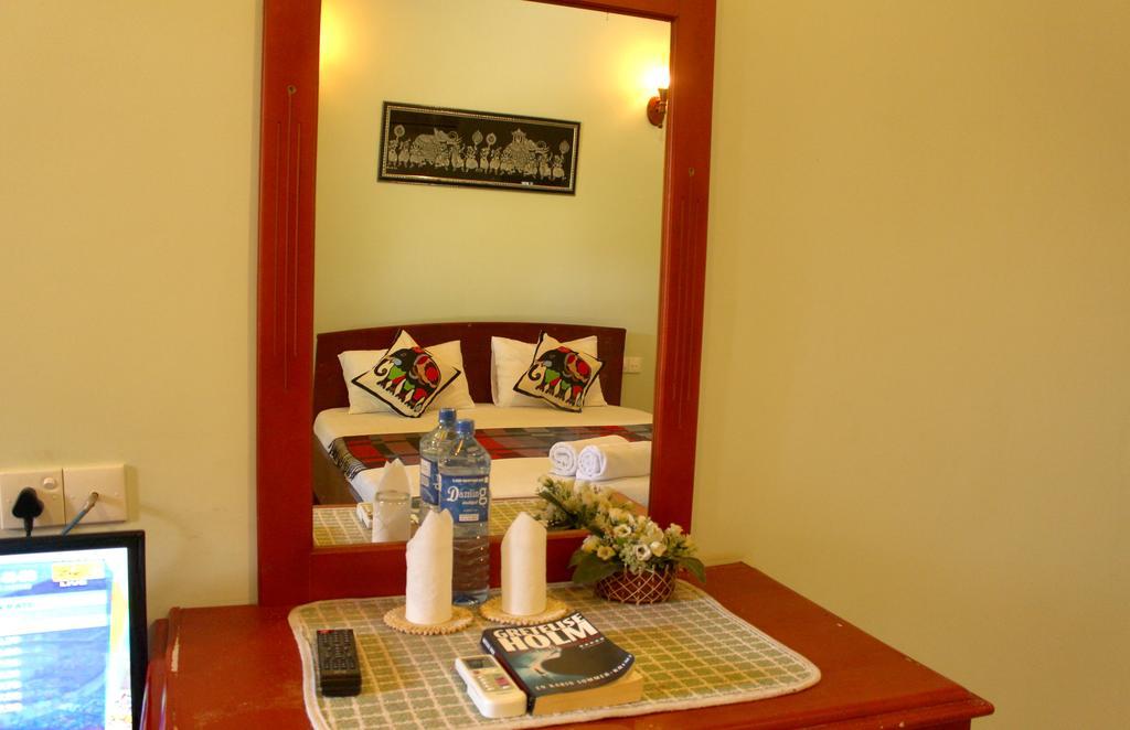 Green Land Guest House Pinnawala  Habitación foto